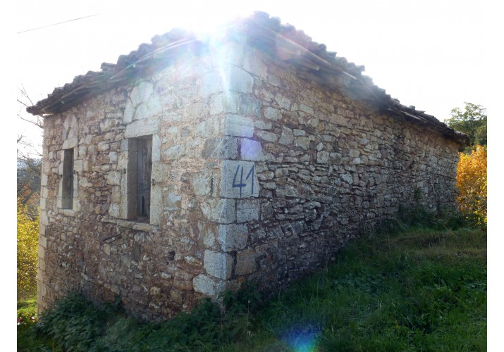 Βορειοανατολική και βορειοδυτική όψη