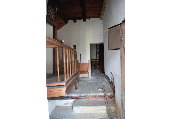 Φωτογραφία που απεικονίζει τον διάδρομο της εισόδου