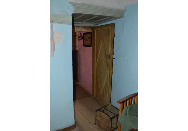 Ταμπλαδωτή πόρτα μορφής ψευδοπεραστής κρφωτής(αρχοντικό Κουτμάνη)