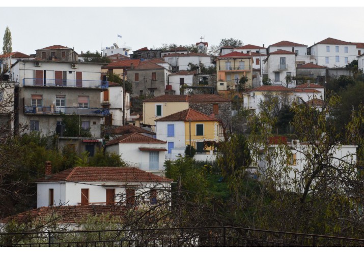 διάταξη των κτιρίων στο λόφο