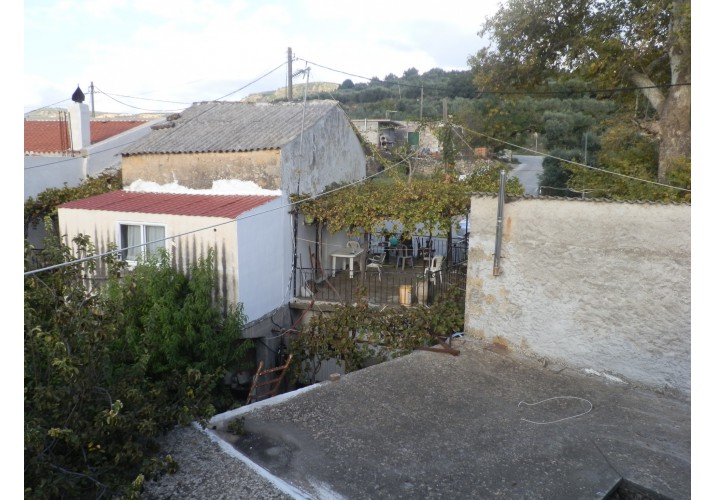 ΓΕΝΙΚΗ ΑΠΟΨΗ ΔΩΜΑΤΩΝ ΚΑΙ ΣΤΕΓΩΝ