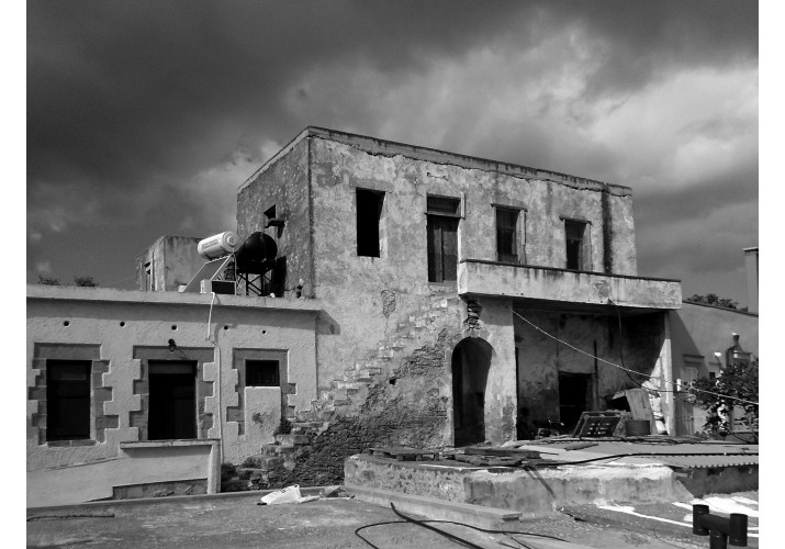 Προσθήκη εξώστη από ωπλισμένο σκυρόδεμα