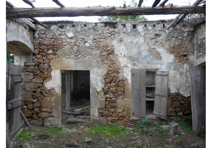 Εσωτερικό του σπιτιού.Χώρος δεξιά στη κάτοψη