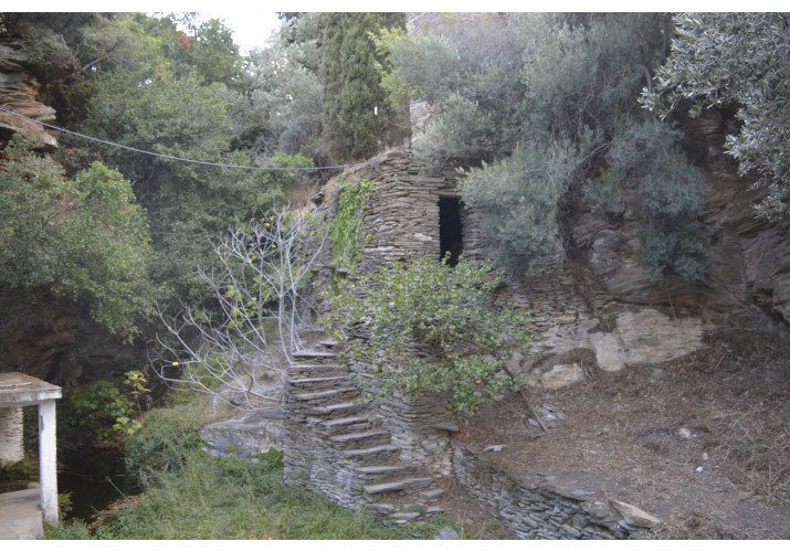 ΕΛΕΥΘΕΡΟΣ ΧΩΡΟΣ ΣΤΗΝ ΠΕΡΙΟΧΗ ΤΟΥ ΝΕΡΟΜΥΛΟΥ