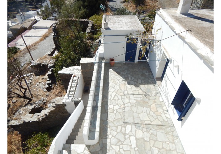 Β8|Άποψη της βεράντας του ορόφου