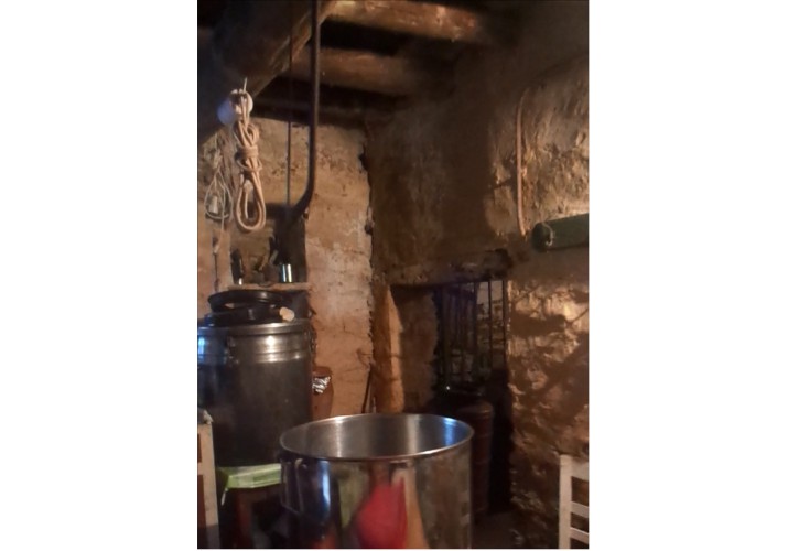 Κατασκαυαστικός αρμός στο κατώι