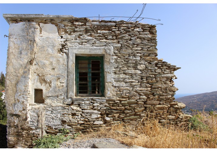 Λίθινη εξωτερική τοιχοποιία
