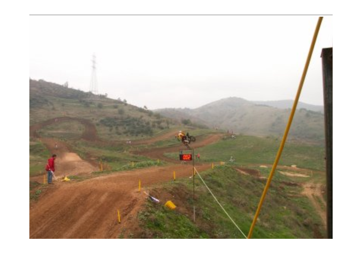 Πανελλήνιο πρωτάθλημα motocross στη Μητρόπολη (πηγή: mxparkmetropolis.blogspot.gr)