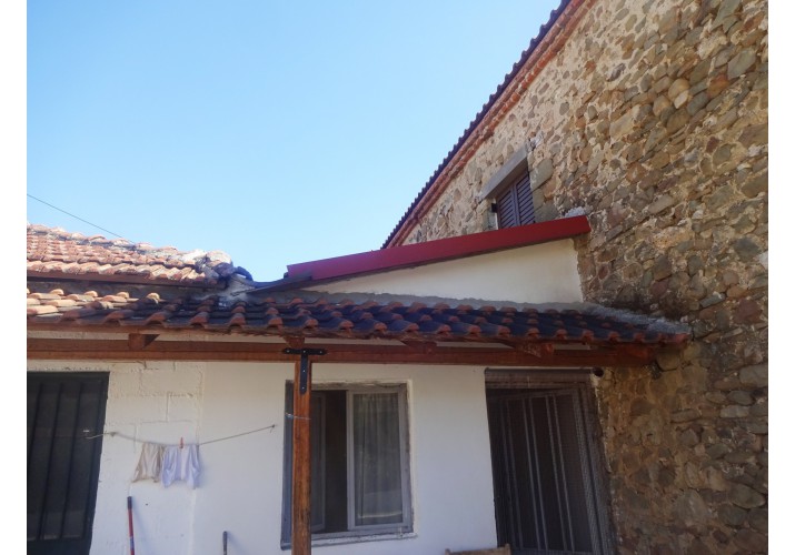 Οι προσθήκες από τη δυτική πλευρά