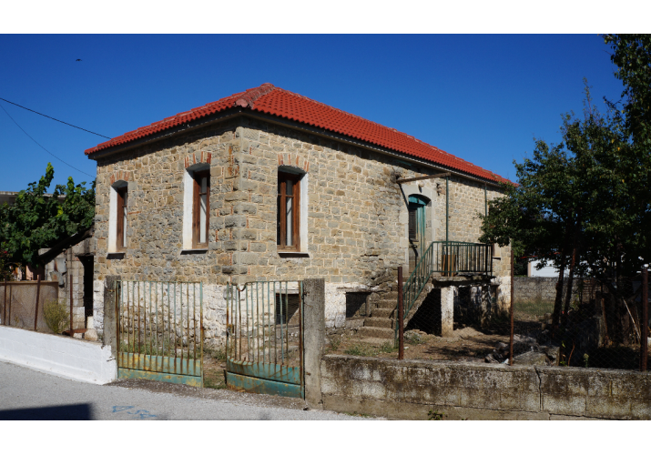 Όψη σπιτιού από το δρόμο 