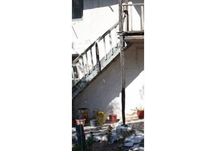 Εξωτερική ξύλινη σκάλα