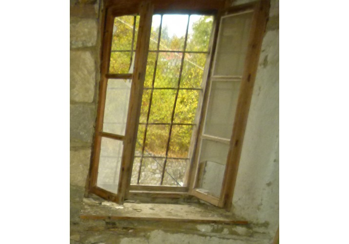 φθορά ξύλινου κουφώματος