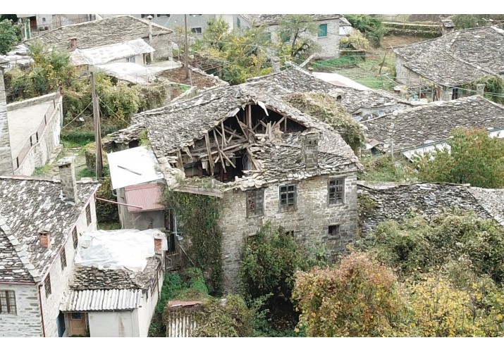 Παράδειγμα στέγης σε κακή κατάσταση