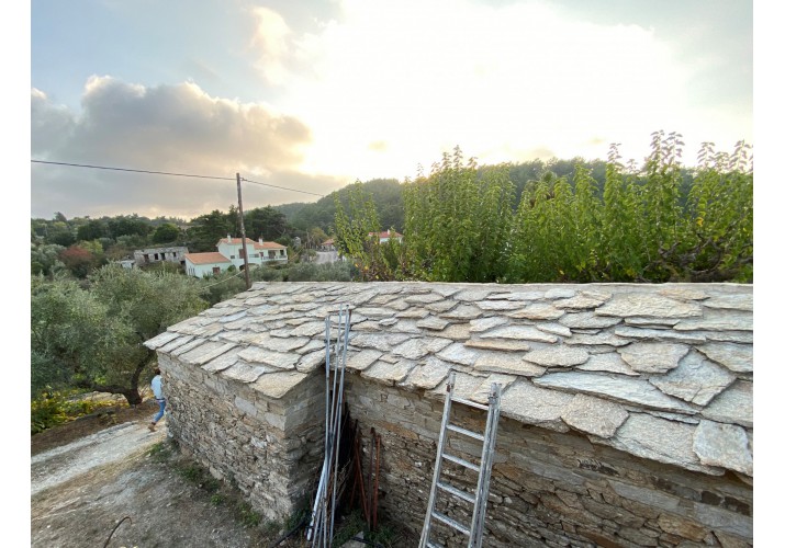 Χρήση νέων σχιστόπλακων σε παλαιό κτίριο