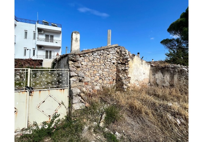 Κτίριο σε κακή κατάσταση 