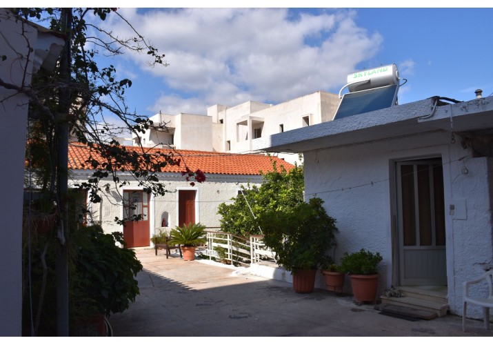 Πρόσοψη κατοικίας