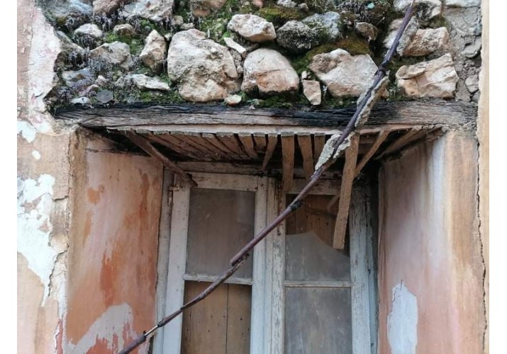 Ξύλινο παράθυρο