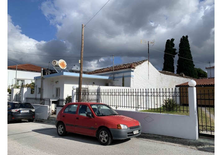 Προσθήκη όγκου με δώμα.