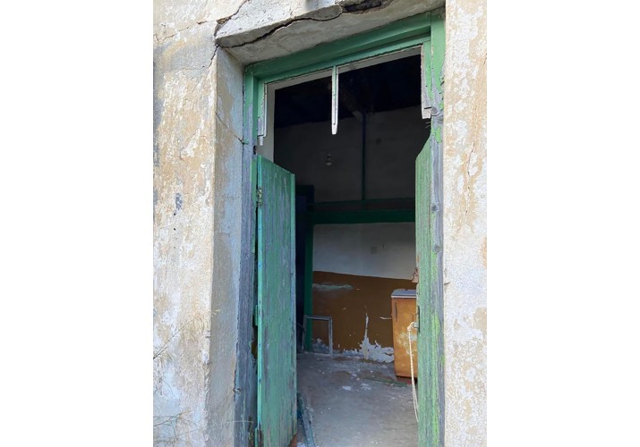 Παράδειγμα καρφωτής πόρτας εισόδου