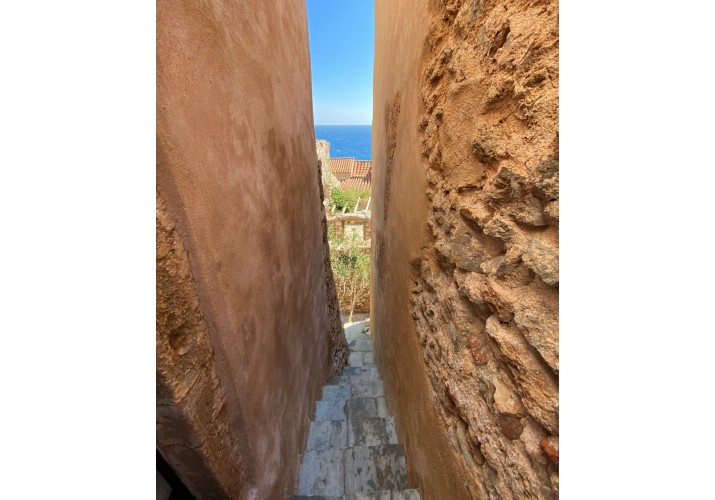 Πλαϊνή σκάλα εισόδου