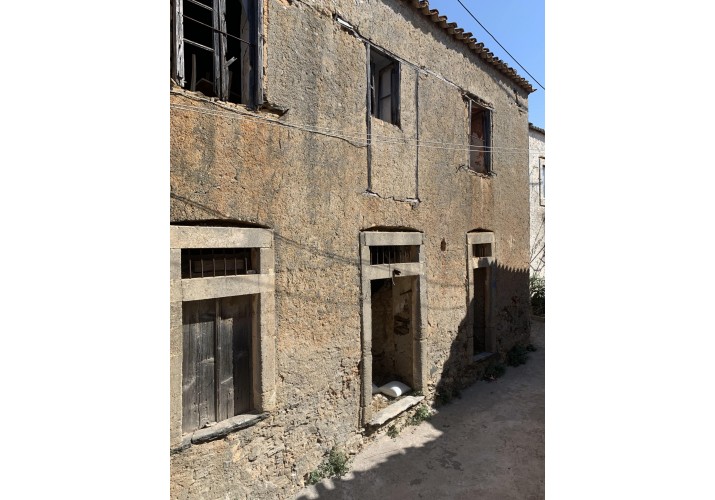 κτήριο 102