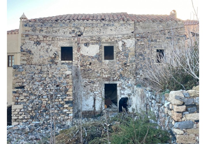 Βορειοανατολική Όψη