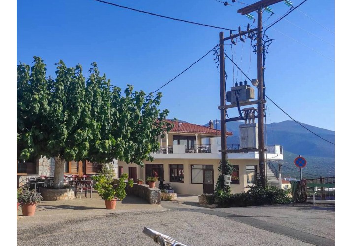 3. Πλατεία