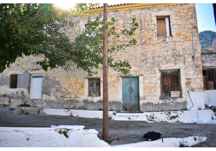 Οικία κ.Καπελλέρη (Αριστερά)