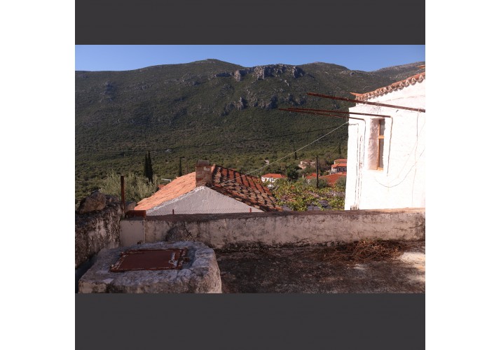 Παράδειγμα Πηγαδιού Σε Κτίσμα Στο Ορεινό Τμήμα Ιέρακα