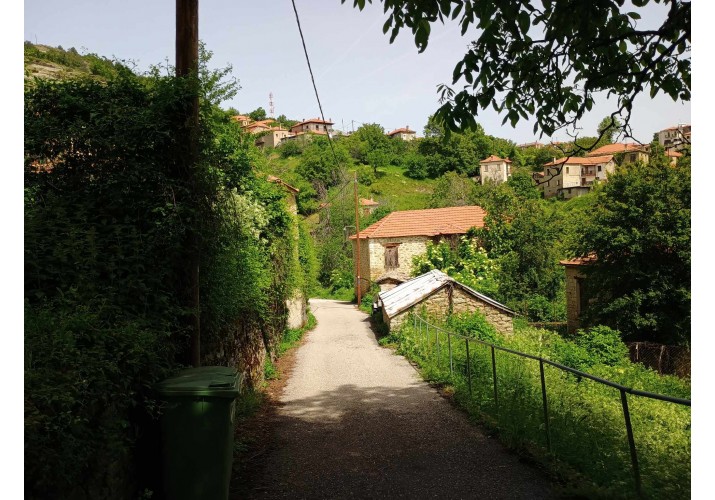 Σύνδεση του κατώτερου κεντρικού δρόμου της περιοχής