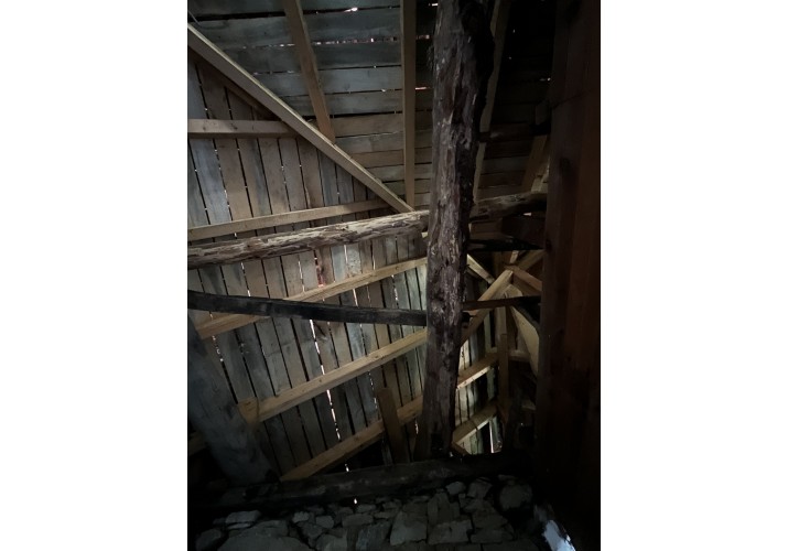 Εσωτερική φωτογραφία στέγης​