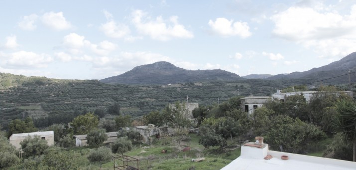 Ανάπτυξη της κάτω γειτονιάς κατά μήκος της πλαγιάς