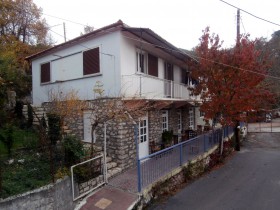 κατάστημα με επέμβαση τη δεκαετία του '70