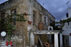 Προσθήκη για στήριξη κτηρίου.