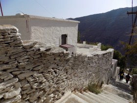 κτήριο 111