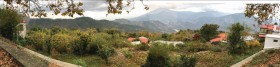 Πανοραμική θέα απο την πλατεία του οικισμού