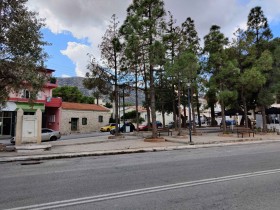 Άνω Πλατεία - Έχει χαθεί ο κοινωνικός χαρακτήρας του δημόσιου χώρου.