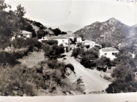 Η ΕΙΣΟΔΟΣ ΤΟΥ ΧΩΡΙΟΥ ΤΟ 1967
ΠΗΓΗ:https://www.facebook.com/groups/Anokastaniavoion/media
