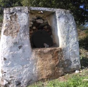 ΠΗΓΗ :https://www.facebook.com/groups/Anokastaniavoion