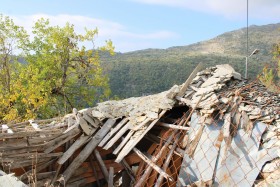 Κατάρρευση τμήματος στέγης