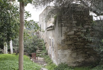 Κ25: αυλή