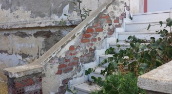 αντικατάσταση σκάλας