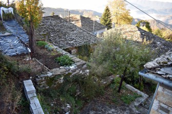 Ιδιώτικός κήπος σε κλιμακωτή ανάπτυξη