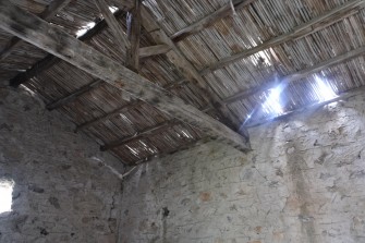 Στέγη με καλάμια
