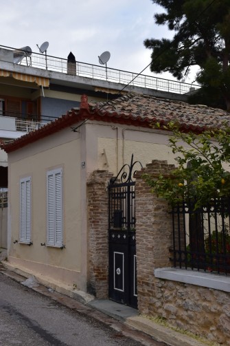Προσθήκη λίθινου μαντρότοιχου
