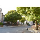 Η πλατεία του οικισμού